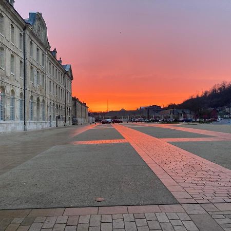 Vendome Au Bord Du Loir Acomodação com café da manhã Exterior foto
